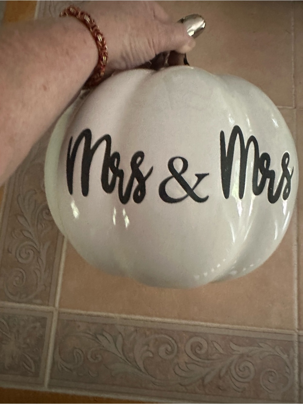 Ceramic "Mrs & Mrs" Decorative Pumpkin - White with Silver Stem -NEW - Picture 2 of 3